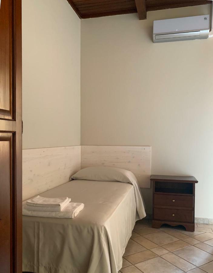 Country House Della Posta Maiolati Spontini Luaran gambar
